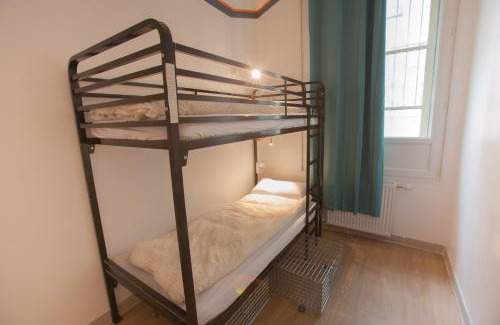 Saint Michel - Mairie Hostel | Le Flâneur Guesthouse