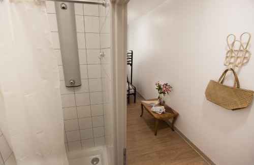 Saint Michel - Mairie Hostel | Le Flâneur Guesthouse