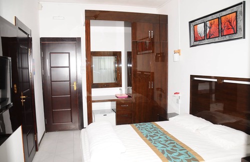 Port Mathurin Hotel | Le Flamboyant Hotel