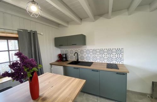 Saint-Didier-sur-Rochefort House | Le fournil