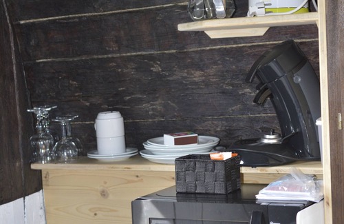 Bar-sur-Aube Cabin | Le Foudre - Champagne Village