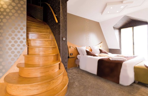Villedieu-les-Poeles Hotel | Le Domaine des Chevaliers de Malte