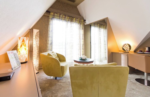 Villedieu-les-Poeles Hotel | Le Domaine des Chevaliers de Malte