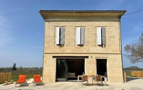 Arveyres House | Le Gîte du Château BOZELLE