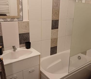 Chaztillon-la-Palud Apartment | Le Gîte du haut