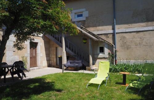 Chaztillon-la-Palud Apartment | Le Gîte du haut