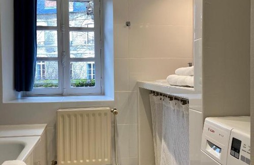 Senlis House | Le Gîte