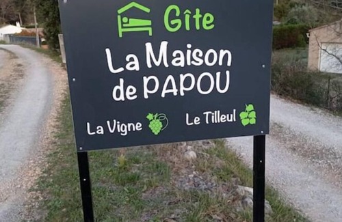 Nans-les-Pins Apartment | LE Gîte LA Maison DE Papou Le Tilleul