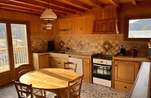Villard-de-Lans Ski Chalet | Le Gîte Robert