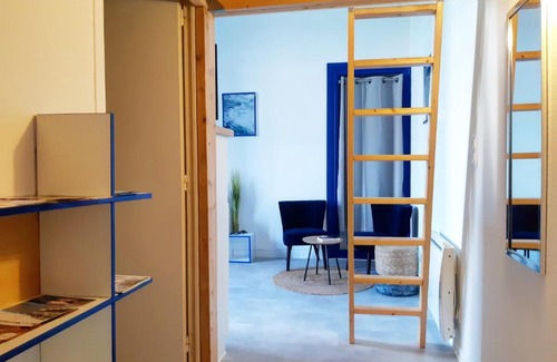 Saint-Brieuc Apartment | LE GALET BLEU - Hypercentre - Studio mezzanine