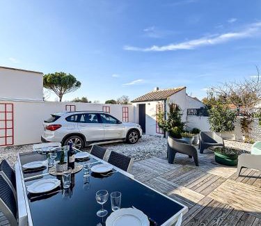 La Rochelle Villa | Le Galet Rochelais