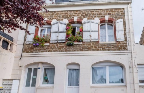 Parame Apartment | Le Gambetta by Interhome
