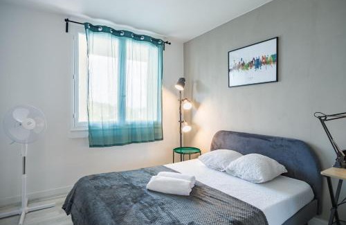 Troyes Apartment | Le Gatsby - Chambre 1 - Prox Hypercentre