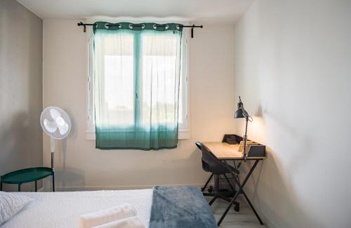 Troyes Apartment | Le Gatsby - Chambre 3 - Prox Hypercentre