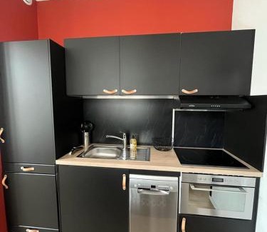 Route d'Arles Apartment | Le Genova - Proche du centre