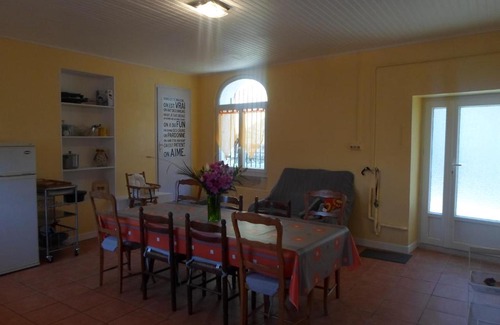 Saint-Seurin-de-Cadourne House | Le Gite à Nano
