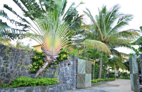 Tamarin House | Le Gite du Bonheur Guest House & Car Rental
