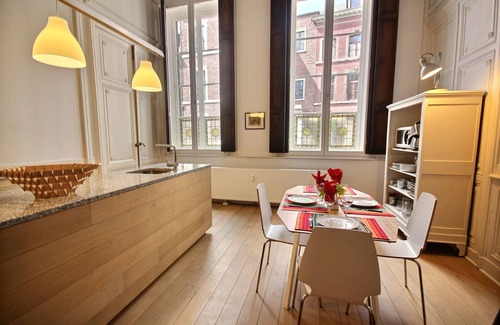 Saint-Laurent Apartment | Le Gite du Mont Saint-Martin - 1 bedroom