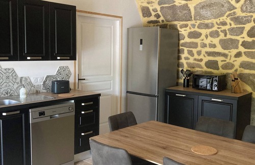 Lunac House | Le gite du Parayre, a renovated barn with games room, in Aveyron, France