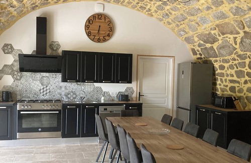 Lunac House | Le gite du Parayre, a renovated barn with games room, in Aveyron, France