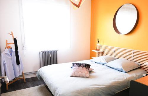 Laval Apartment | Le Grand Chambord 2