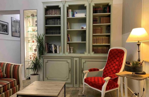Lorris House | “Le Grand Faubourg” Bed and Breakfast
