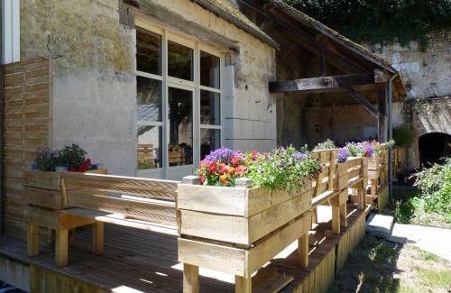 Fontaine-les-Coteaux House | Le Grand Gite De La Promenade
