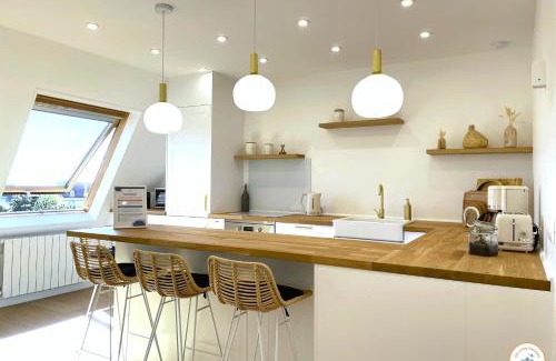 Tourgeville Apartment | Le Grand Palais - 50m Plage - Vue mer - Tennis