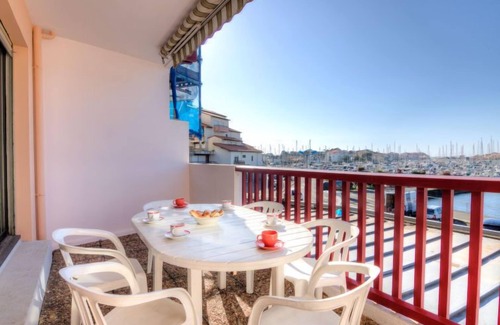 Capbreton Apartment | Le Grand Pavois by Interhome