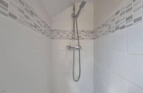 Saint-Serge Apartment | Le grand Renou - Central - Wi-Fi