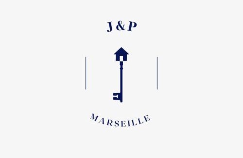 Opera Apartment | Le Grand Studio Bleu 29M2, 120m Vieux-Port , Clim ,Wifi, Accès autonome avec code