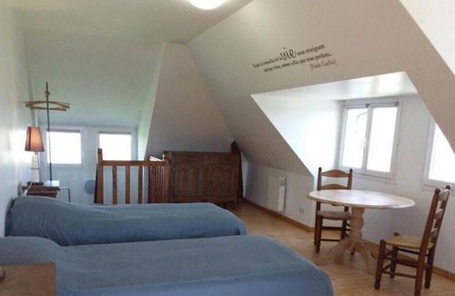 Mesnieres-en-Bray House | Le Grand Tatou N°16 - Mesnieres EN Bray