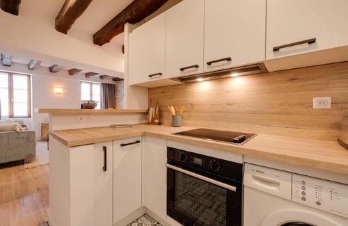 Annecy Old Town Apartment | Le Grenette - Appartement pour 2 à 4 personnes en plein coeur d'Annecy