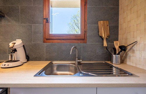 Saint-Jean-de-Sixt Ski Chalet | Le Grenier de Fernand - vue montagne