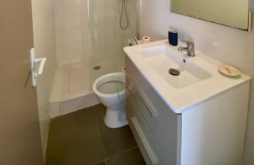 Nimes City Centre Apartment | "Le Grenier" in Hyper Centre