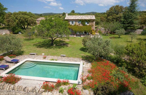 Gordes Villa | Le Gustave