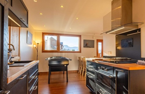 Saint-Jeoire-Prieure House | LE GYPAETE - CHALLES LES EAUX