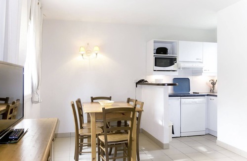 Crozon House | Le Hameau de Peemor Pen M.6X by Interhome