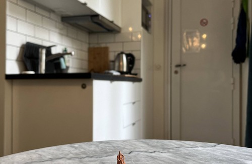 Arts-et-Metiers Apartment | Le Haut Marais, rue Notre-Dame de Nazareth