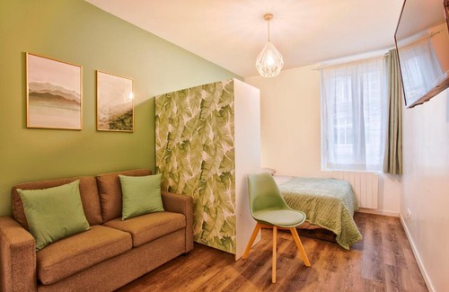 Saint-Charles du Port Apartment | Le Havre - Quartier des Docks au Calme - Appartement T3 Entièrement Rénové
