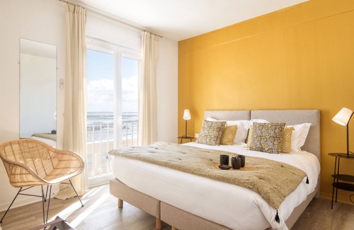 Saint-Trojan-les-Bains Hotel | Le homard bleu