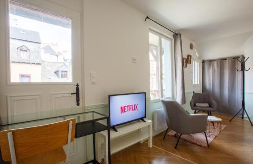 Dinan - Saint-Malo Apartment | LE JACOBIN