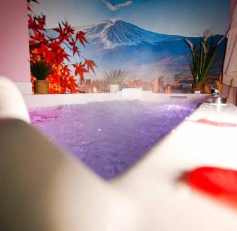 Barenton House | Le Jade Rouge - Love Gîte Japonais en Normandie