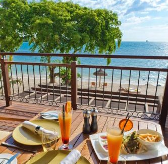 Tombeau Bay Resort | Le Jadis Beach Resort & Wellness - Managed by Banyan Tree Hotels & Resorts