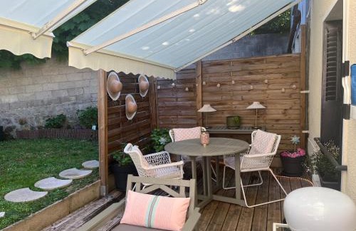 Savigny-sur-Orge Bed & Breakfast | Le jardin Chamberlin, Maison d'hôtes