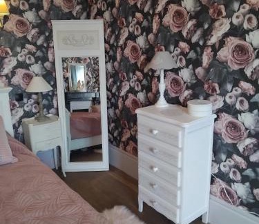 Vinneuf House | Le jardin de Kristine