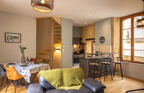 Sarlat-la-Caneda House | Le jardin de la Paix - Historic centre