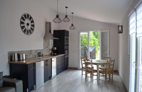 Le Rouret House | Le Jardin de Lucette