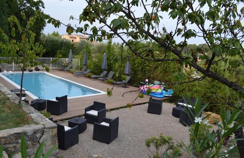 Le Rouret House | Le Jardin de Lucette