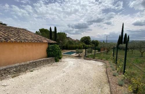 Cabrieres-d'Avignon Villa | Le Jardin des Graminées